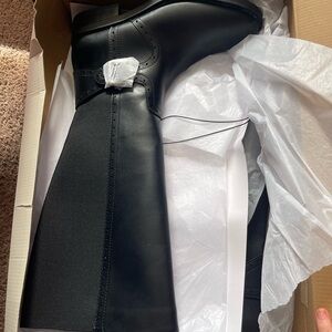 NIB St. John's Bay Black Riding Boots 8.5 memory foam.